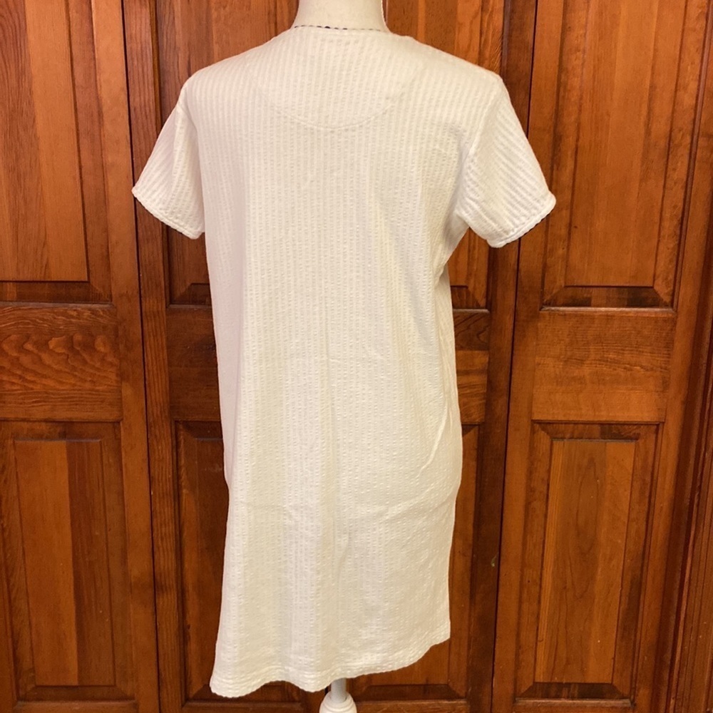 Talbots Intimates Shortsleeved Nightgown Loungewear 4 Button Down  Mild V-Neck - Picture 4 of 13